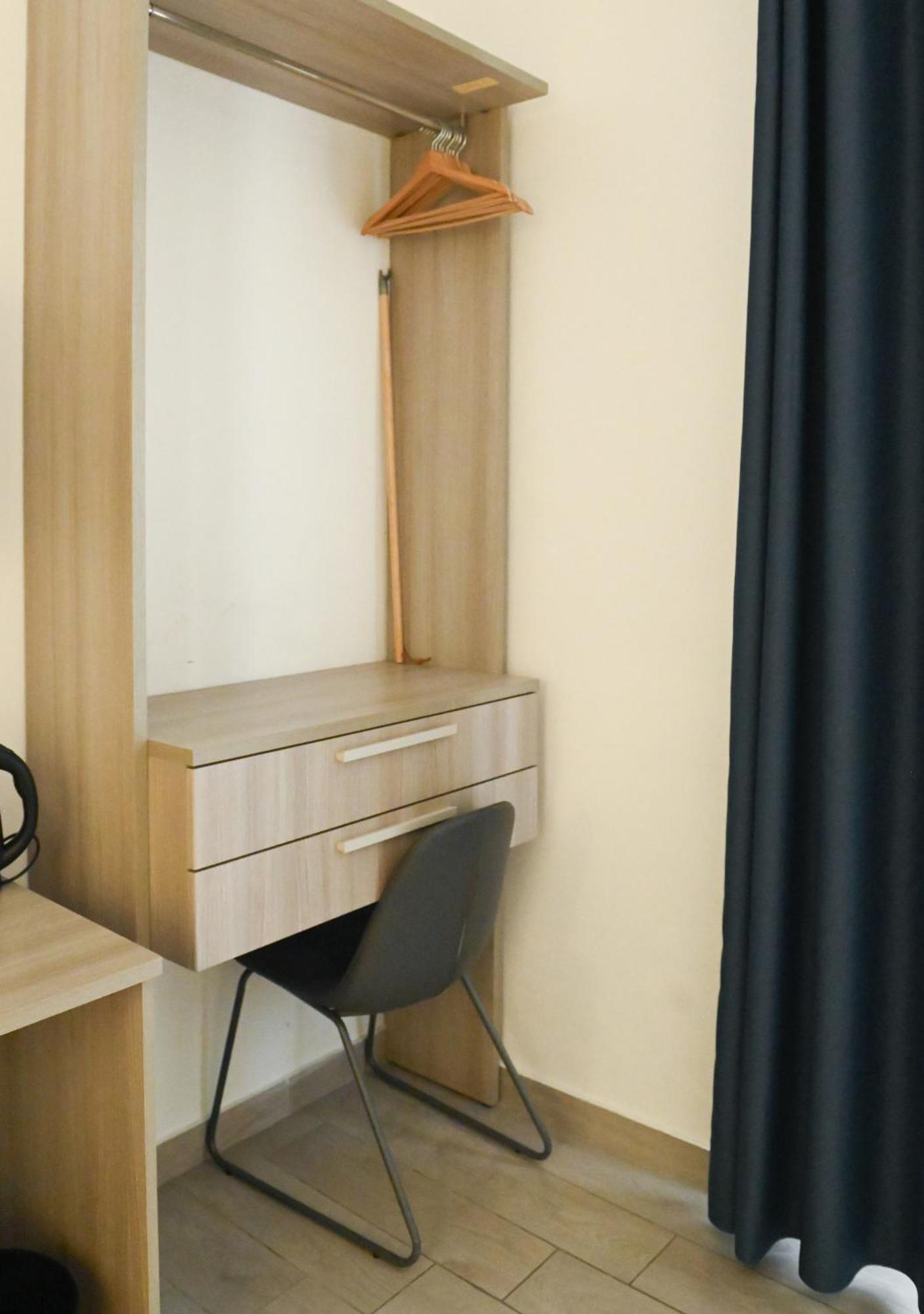 B&B Bovio Square XIV Napoli Ngoại thất bức ảnh