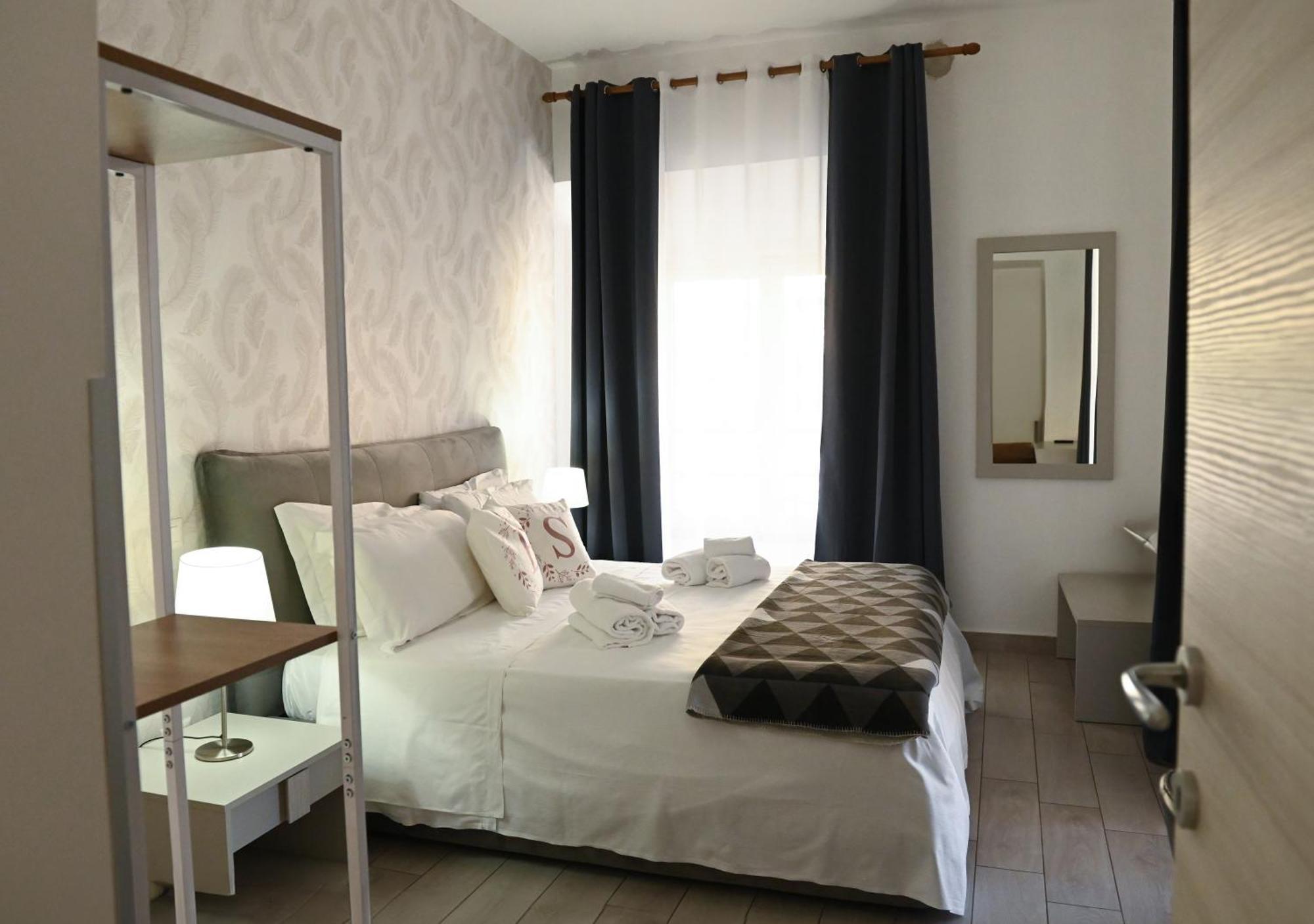 B&B Bovio Square XIV Napoli Ngoại thất bức ảnh
